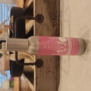 Scentsy Pink Sugarberry Mint Room Spray